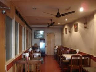 Oyo 15791 Flagship Hotel Executive Hazratganj Lucknow Exterior photo